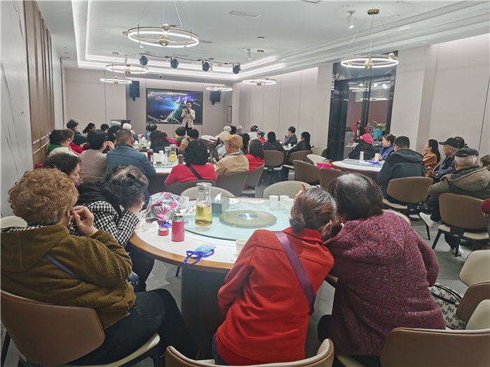 綿陽中旅假日旅行社舉行2025年冬季康養(yǎng)線路推薦會(huì)